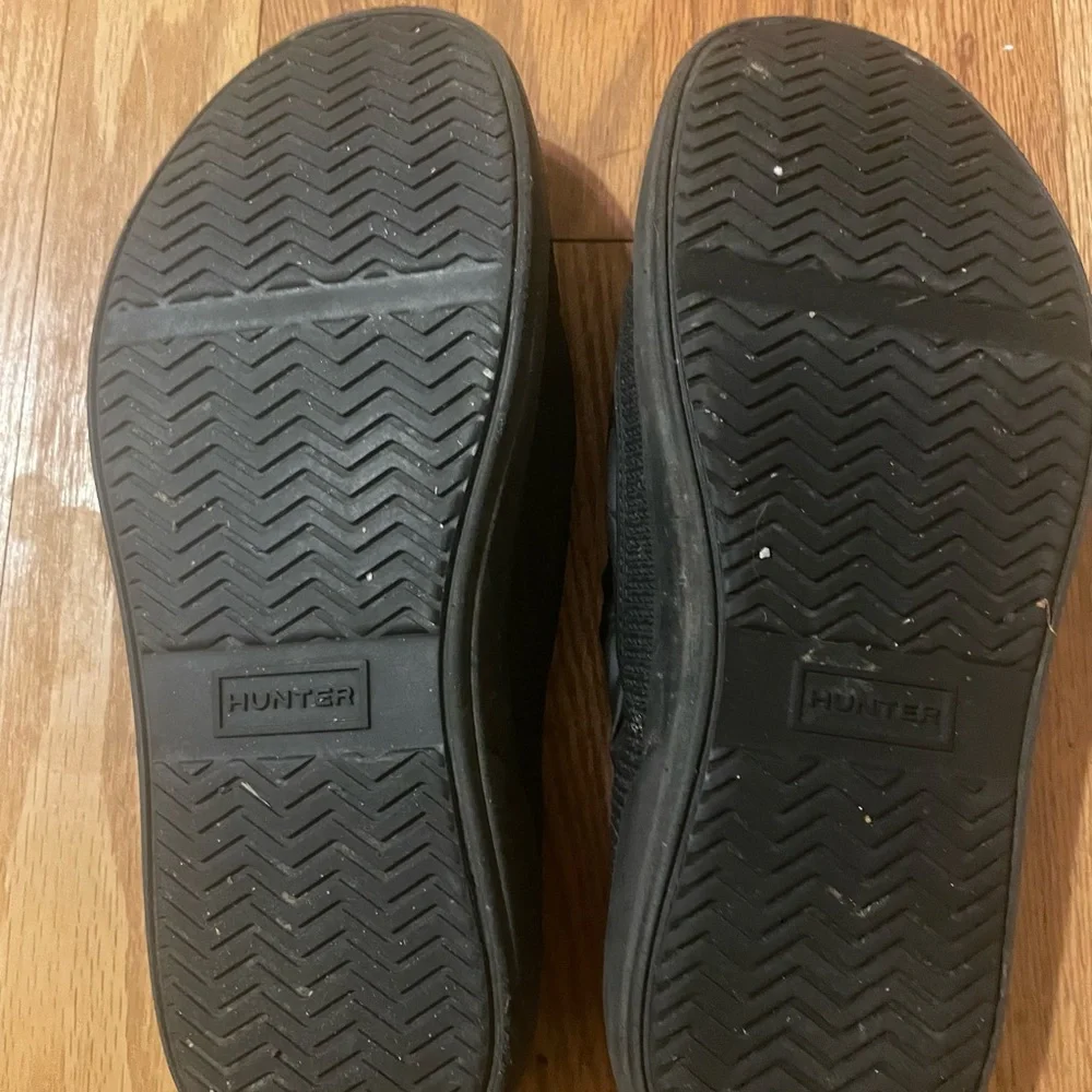 Hunter Black Quilted Footwear - Picture 4 of 5